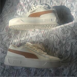 Puma Cream and Tan Platform Sneakers
